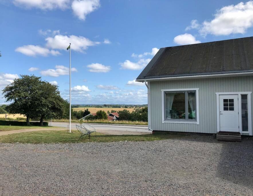 Cozy Modern Studio Apartment Stay Falkenberg Exterior foto